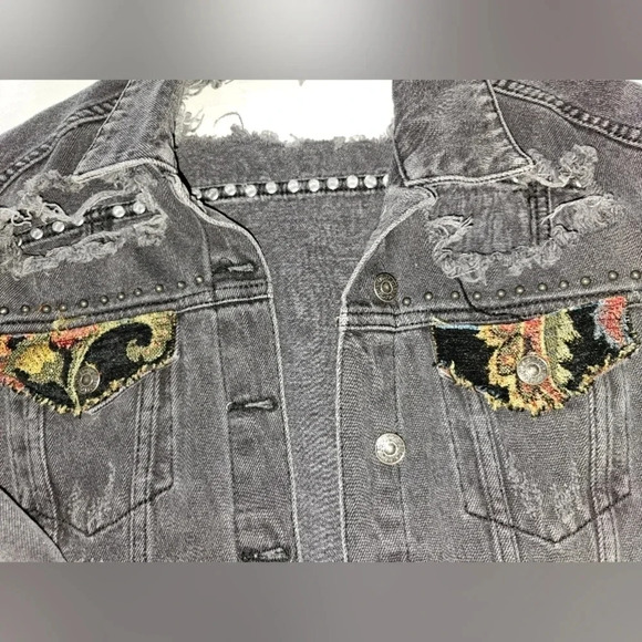 Free People Vintage Distressed Jean Jacket - Picture 4 of 4